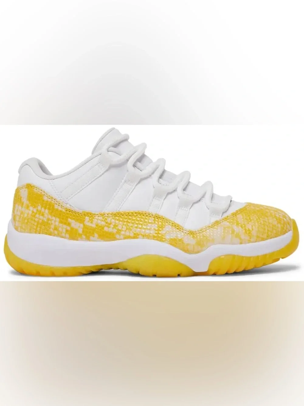 NEW Air Jordan 11 Low Yellow Snakeskin Shoes Sneakers Women’s 6.5 - 5 Youth